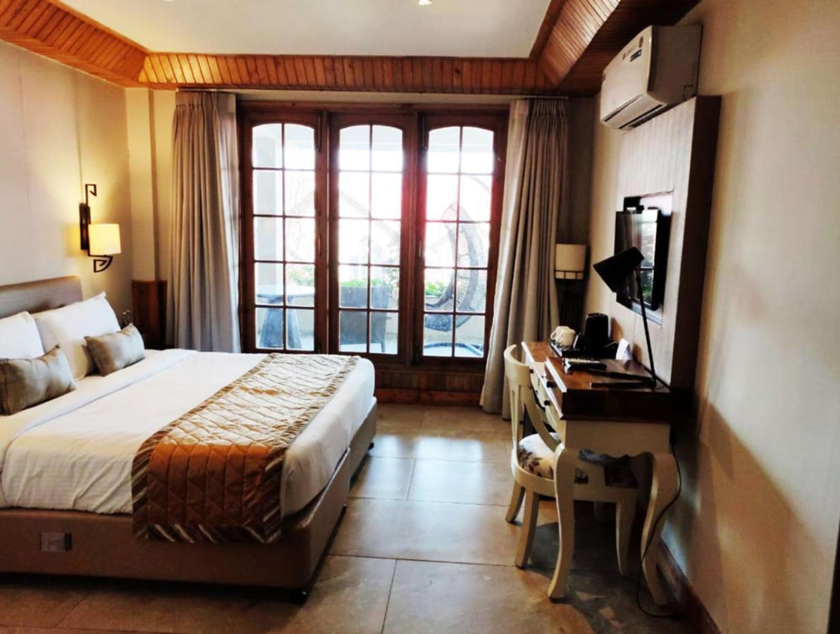 Regenta Resort&Spa Mashobra Shimla Exterior foto