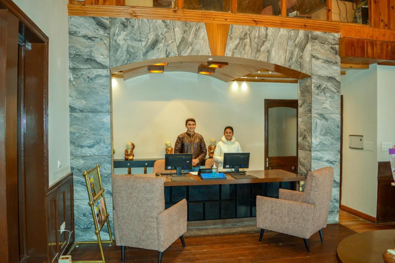 Regenta Resort&Spa Mashobra Shimla Exterior foto